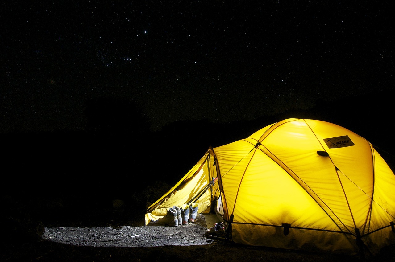 Kevyt teltta vaellukselle - Katso vertailu ja löydä paras vaellusteltta